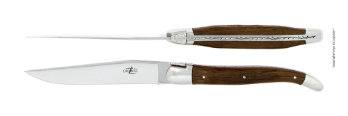 Twee messen, handvat van versteend eikenschors, gepolijst, Tradition - Forge de Laguiole