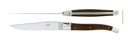 Twee messen, handvat van versteend eiken, gepolijst, Tradition - Forge de Laguiole