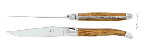 Twee messen, Olijfhouten handvat, gepolijst, Tradition - Forge de Laguiole
