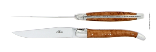 Twee messen, Hout leeuw handvat, gepolijst, Tradition - Forge de Laguiole