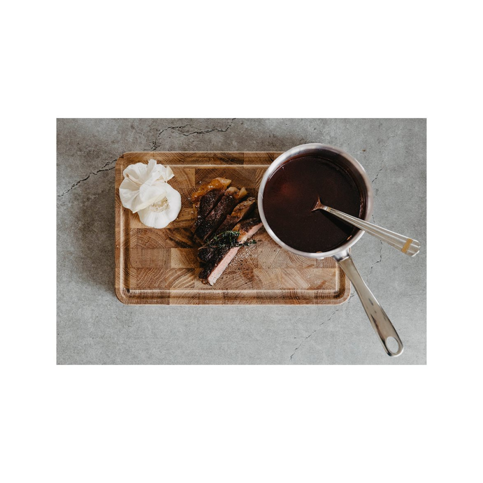 Eikenhouten snijplank met trechter, 30x20x3 cm - Culimat Eikenhouten snijplank met trechter, 30x20x3 cm - Culimat