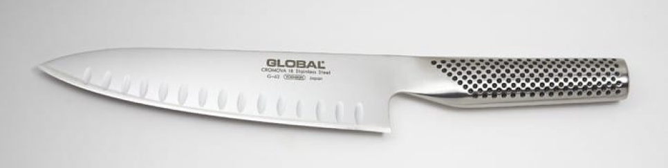 G-62 Koksmes gekartelde rand 18cm in de groep Koken / Keukenmessen / Koksmessen bij The Kitchen Lab (1073-10432)
