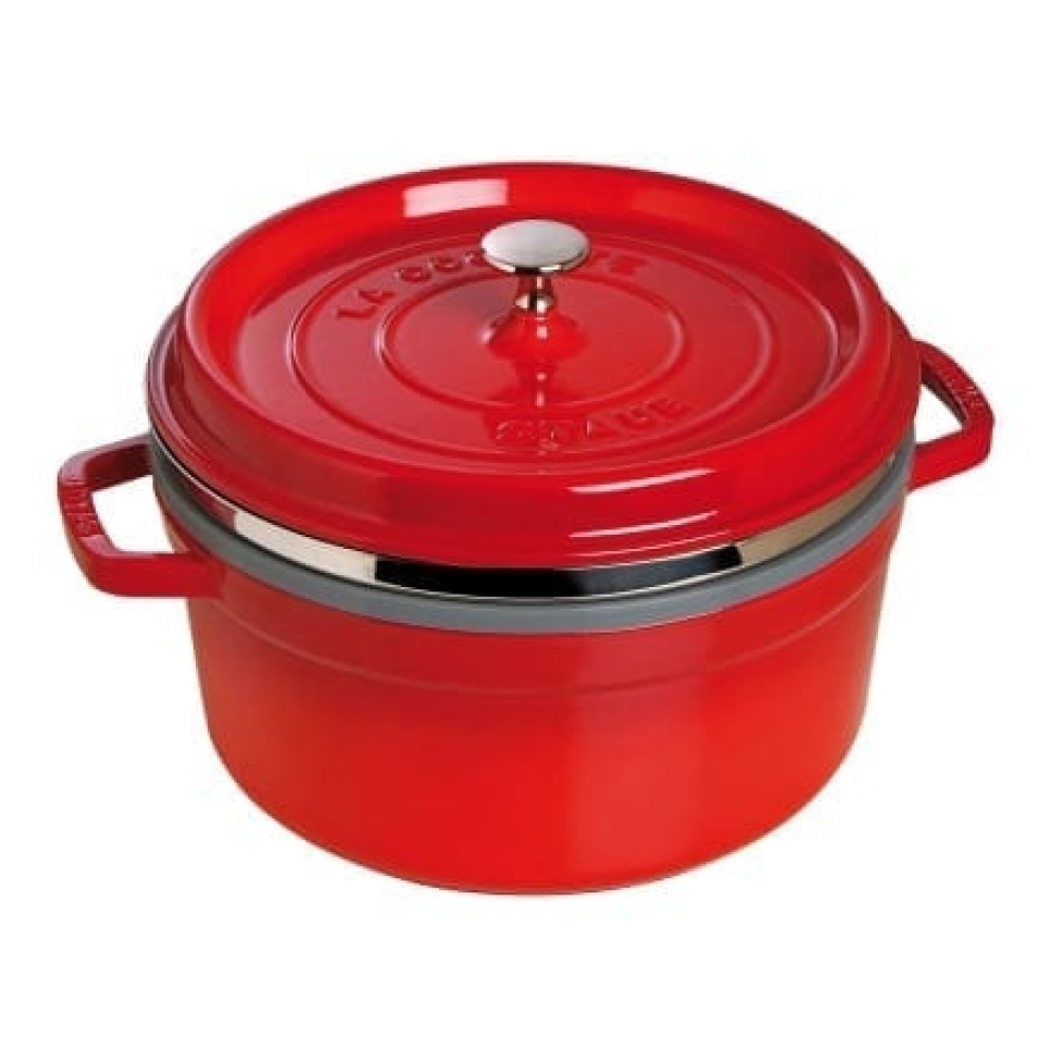 Gietijzeren pan met stoominzet, 26 cm, 5,2 liter, Rood - Staub in de groep Koken / Potten & Pannen / Potten bij The Kitchen Lab (1418-12942)