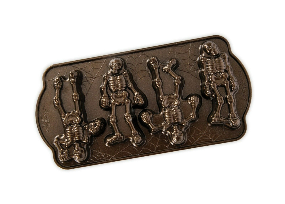 Bakvorm, Spooky Skeleton Cakelet Pan - Nordic Ware in de groep Bakken / Bakvormen / Taartvormen bij The Kitchen Lab (1422-22035)