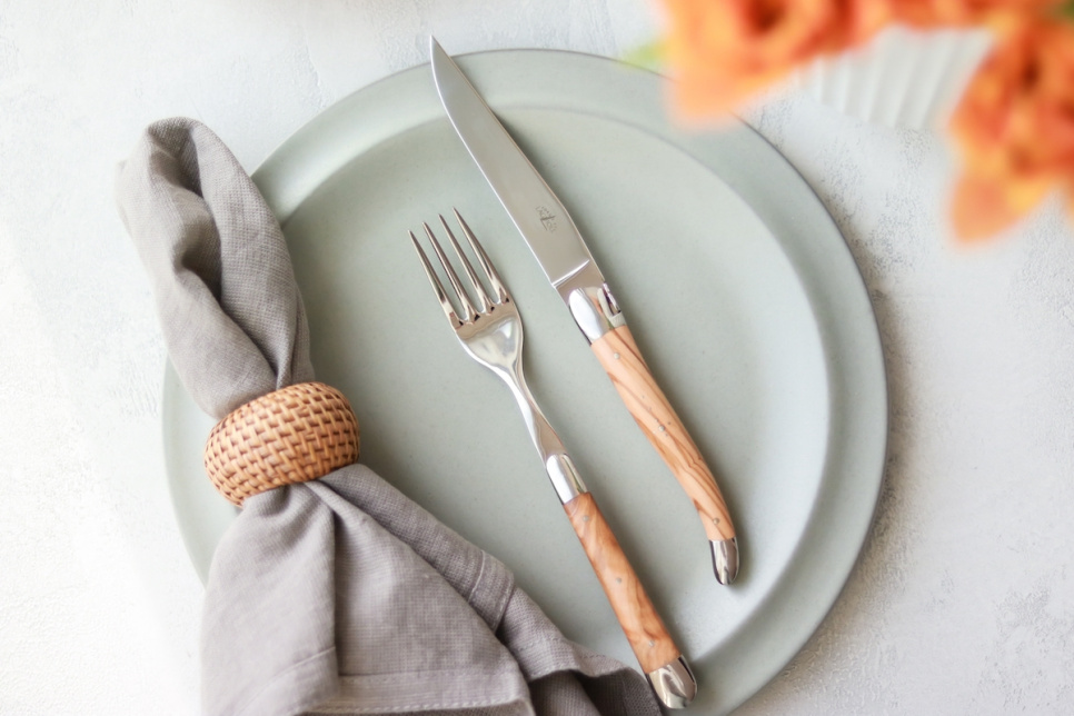 Zes vorken, Olijfhouten handvat, gepolijst, Tradition - Forge de Laguiole