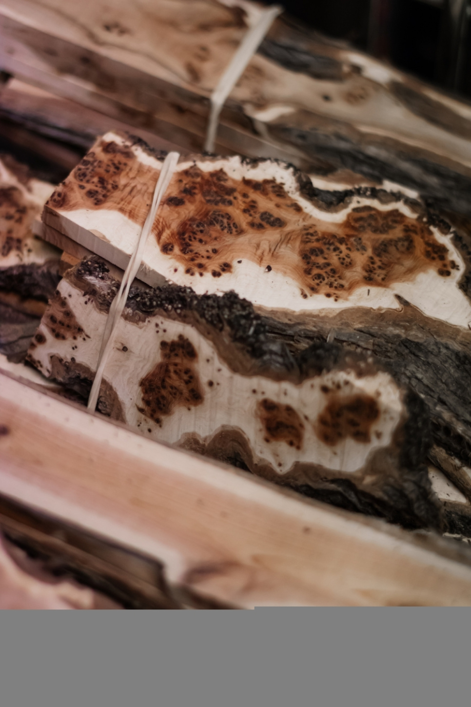 Houten sommeliermes van Vines, gedamasfalteerd met decoratie, Collectie - Forge de Laguiole