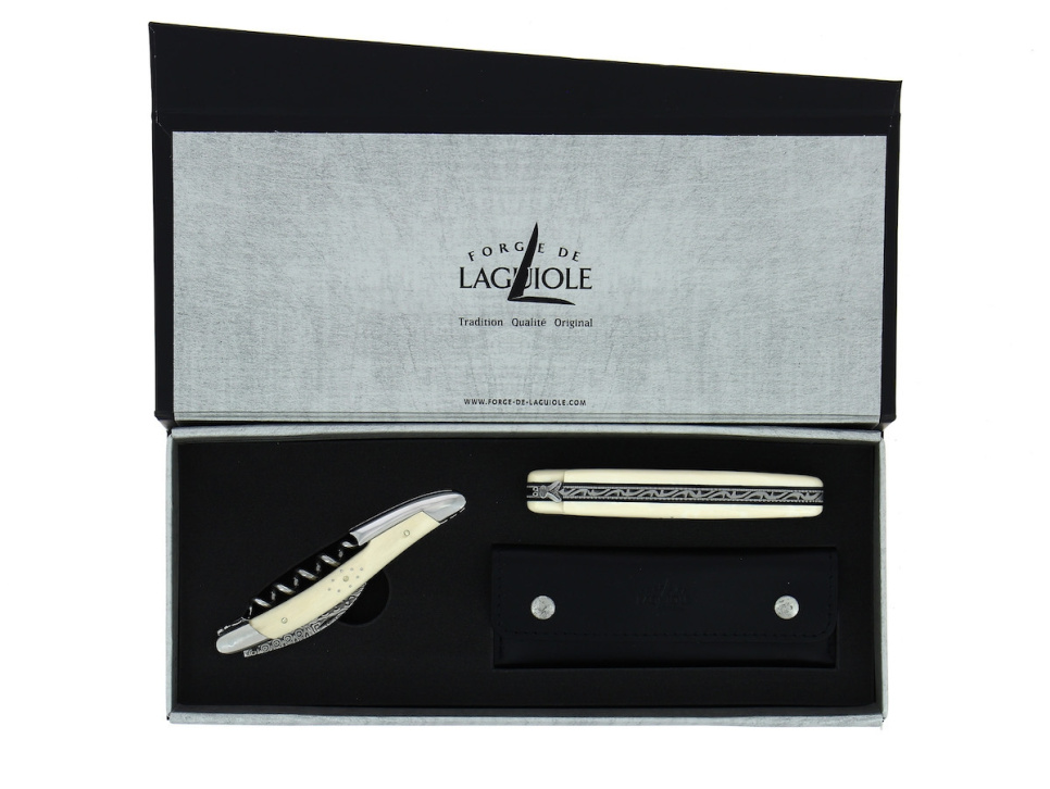 Vouwmes en sommeliermes van mammoethoorn, gedamasfalteerd - Forge de Laguiole in de groep Tafelschikking / Bestek / Messen bij The Kitchen Lab (1446-32984)