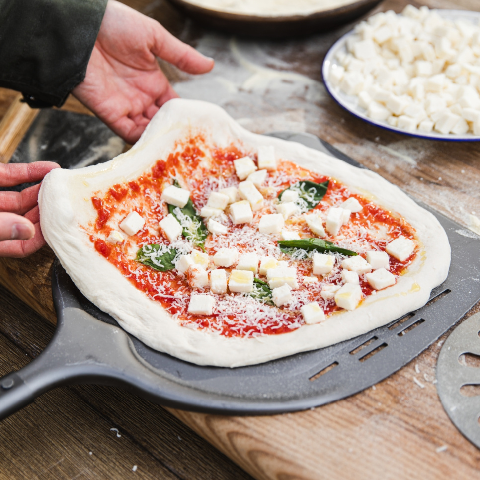 Pizzaspatel, Kort - Gozney