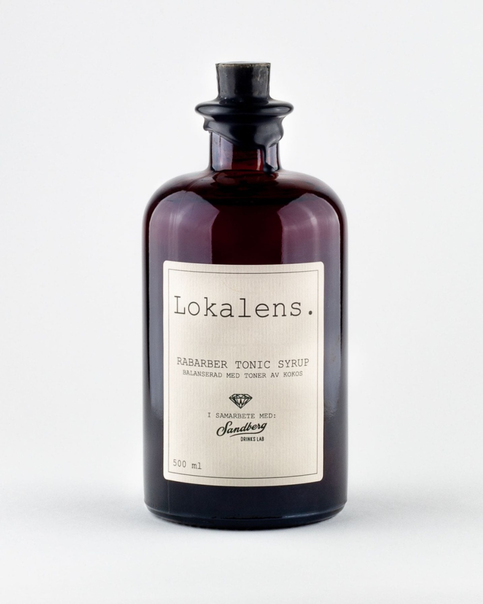 Rabarber Tonic Siroop, 500 ml - Sandberg Drinks Lab & Local. in de groep Koken / Koloniaal bij The Kitchen Lab (1821-23242)