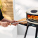 Pizzadraaier, Balance, Houten handvat - Gozney