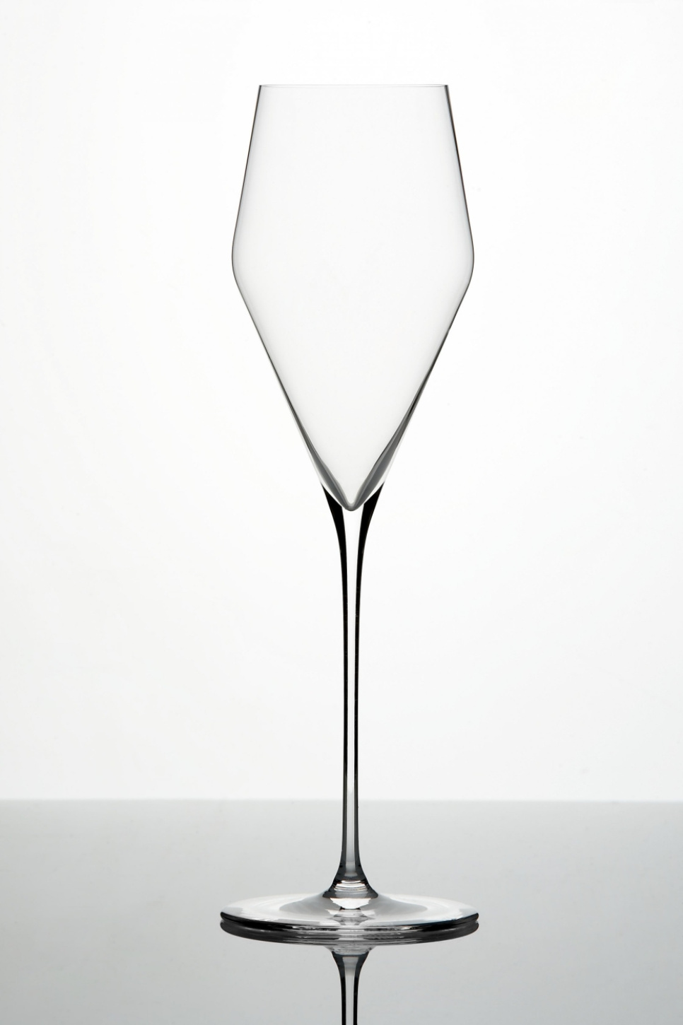 Wijnglas, Champagne, Denk Kunst - Zalto in de groep Bar & Wijn / Wijnglas / Champagne glas bij The Kitchen Lab (2142-28046)