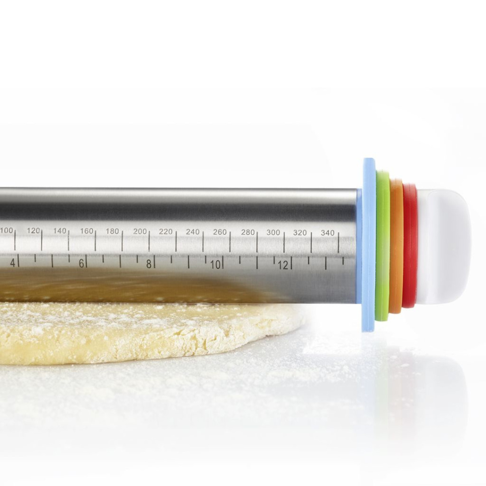 Deegroller met vier tussenstukken - Westmark Deegroller met vier tussenstukken - Westmark