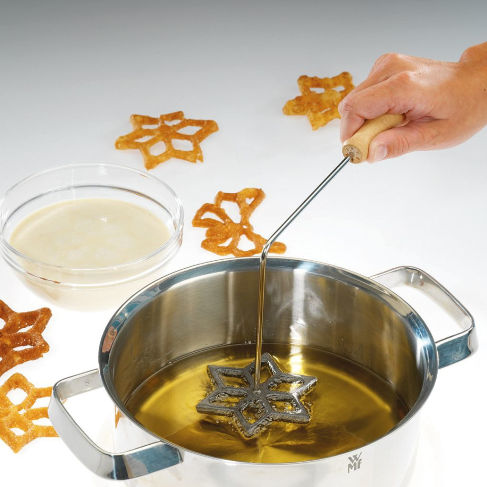 Struisvogelijzer met drie figuren - Westmark Struisvogelijzer met drie figuren - Westmark