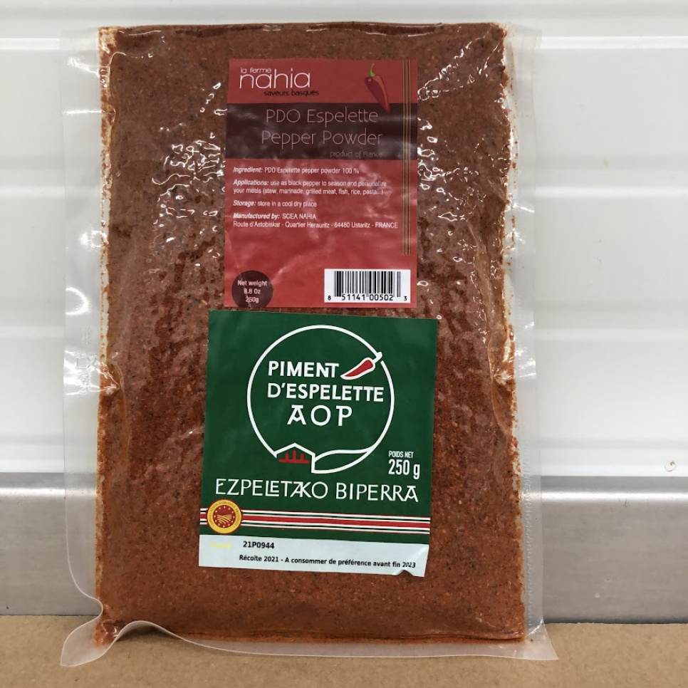 Piment d\'Espelette, 250g – Ezpeletako Biperra PDO in de groep Koken / Specerijen & Smaakstoffen / Kruiden bij The Kitchen Lab (2228-32298)