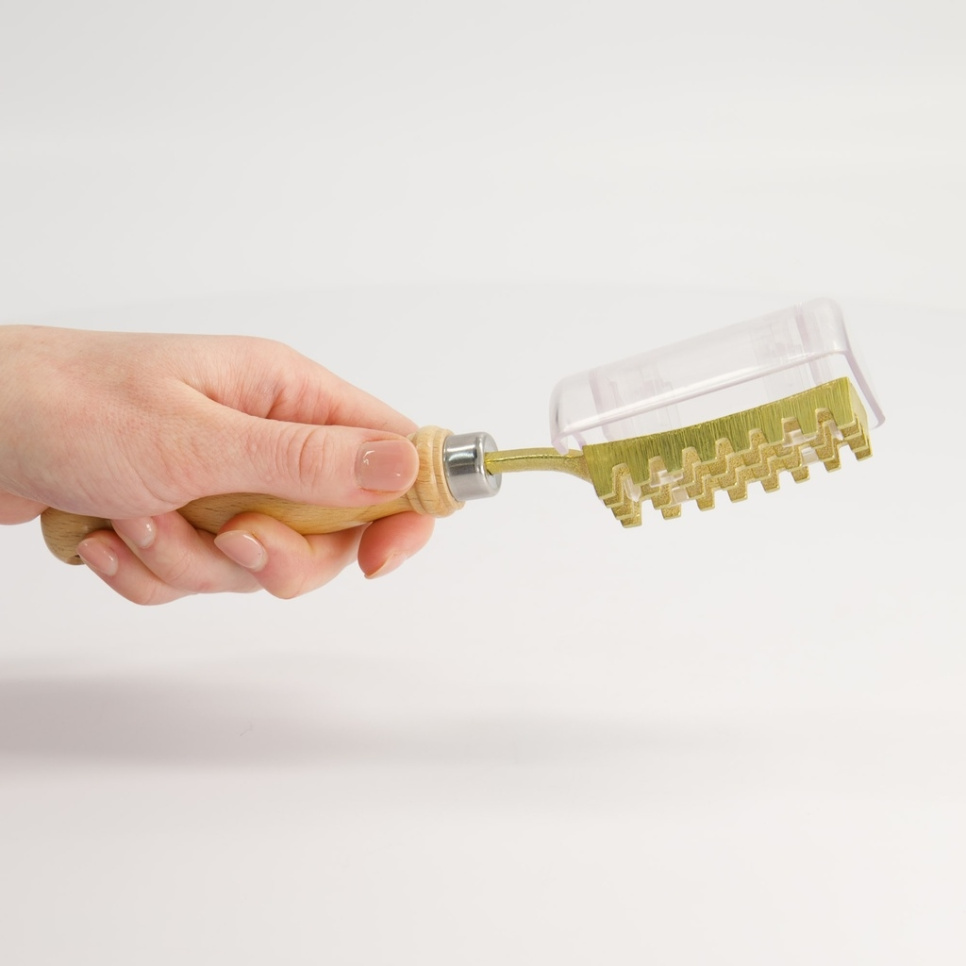 Japanse visschubben in messing