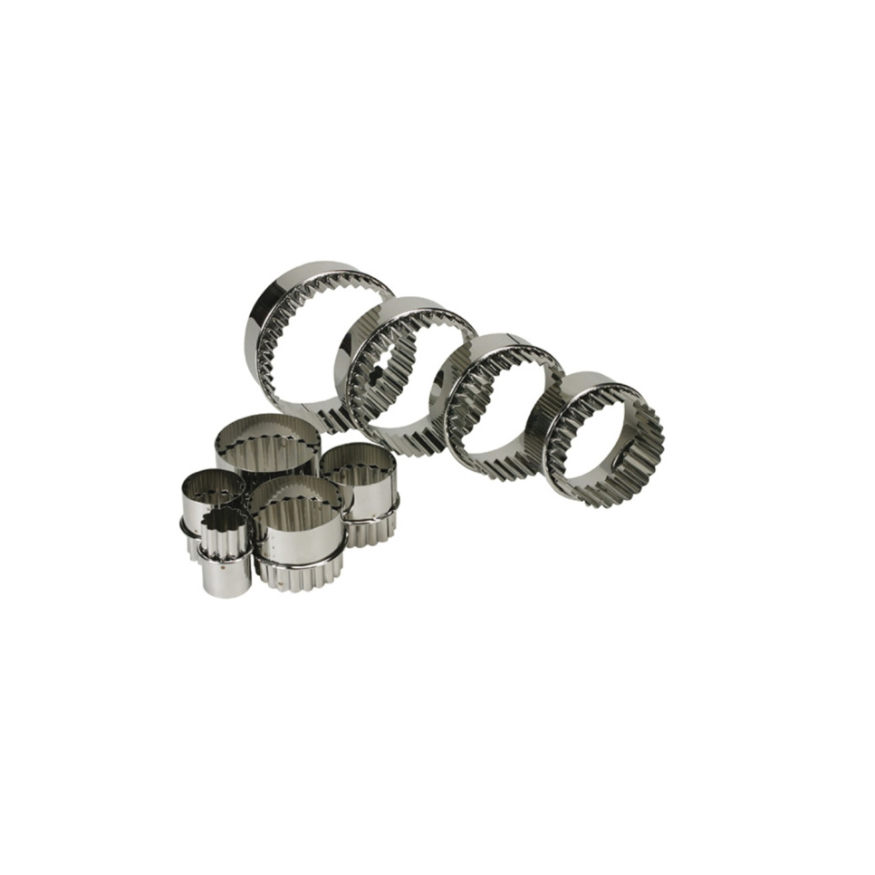 Dubbelzijdige uitstekers, glad en golvend, set van 9 stuks - Schneider in de groep Bakken / Bakgerei / Snijders & bakringen bij The Kitchen Lab (2254-33779)