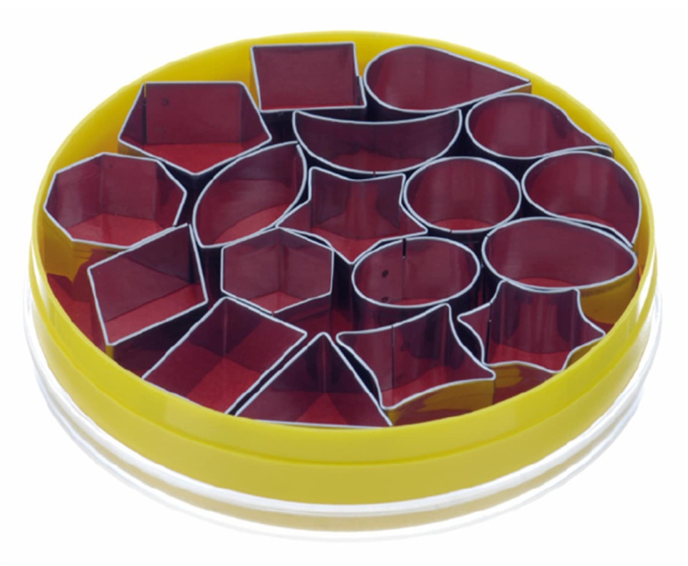 Kleine uitstekers, gemengde geometrische vormen, set van 18 stuks - Schneider in de groep Bakken / Bakgerei / Snijders & bakringen bij The Kitchen Lab (2254-33784)