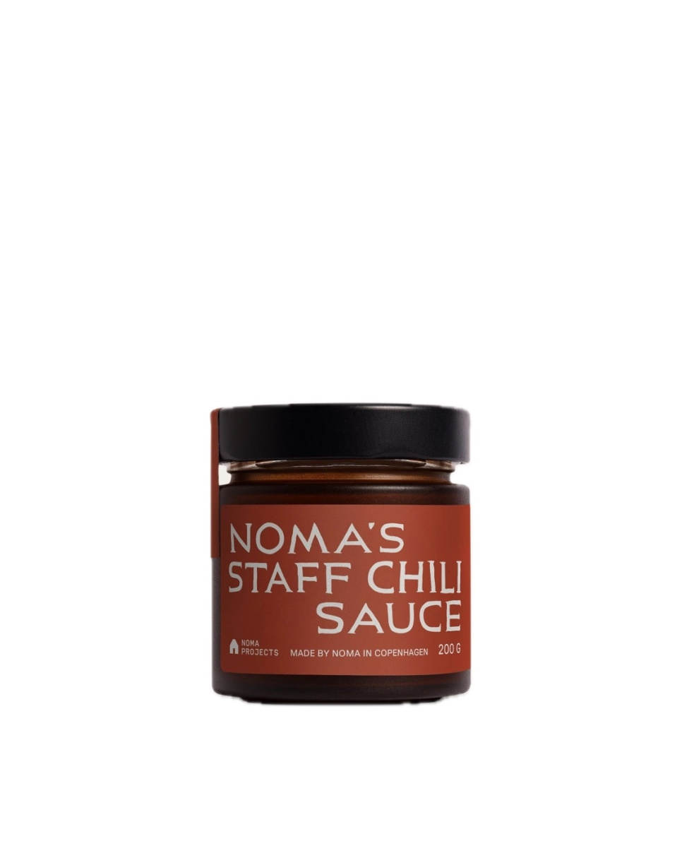 Nomas Staff Chili Sauce, 200 g - Noma Projects in de groep Koken / Koloniaal bij The Kitchen Lab (2297-35563)