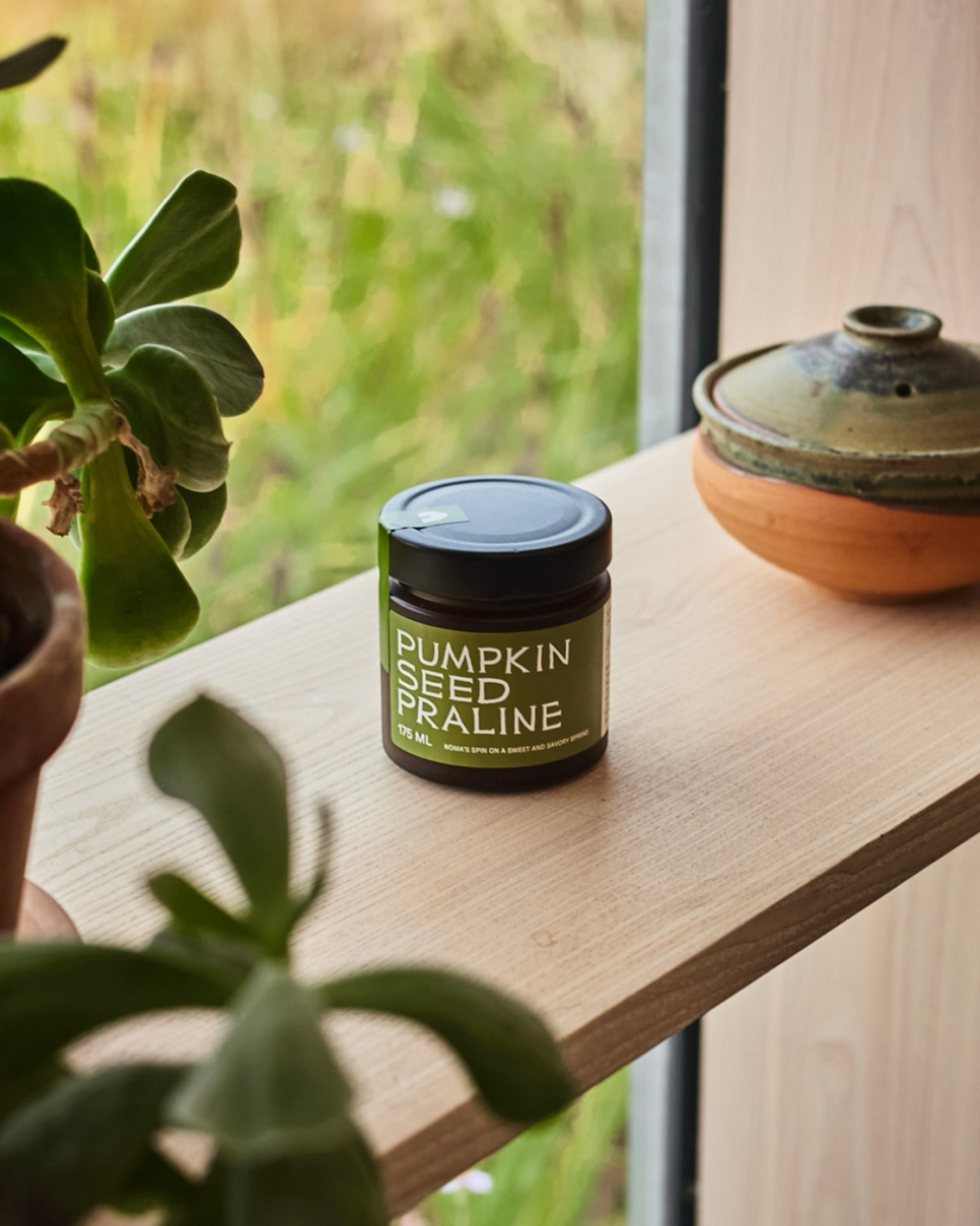 Pumpkin Seed Praline, 175 ml - Noma Projects